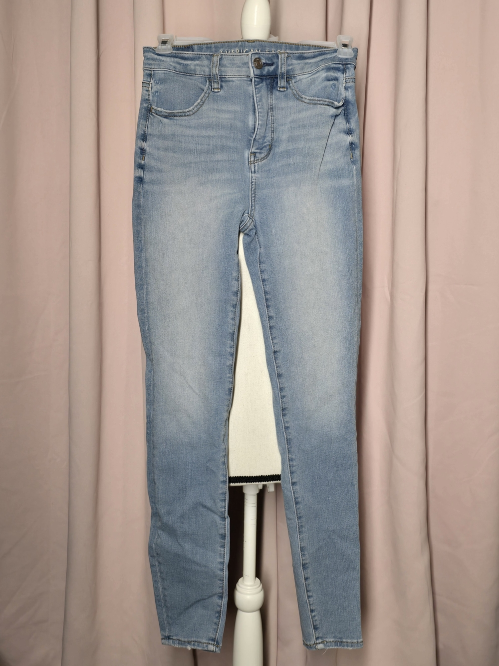American Eagle Dream Jean